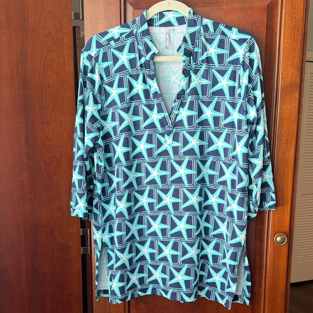 Lulu-B Navy and Starfish Geometric Tunic